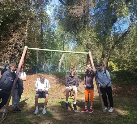 Szkolny klub „Globetrotter” na wyprawie do Gródczanek