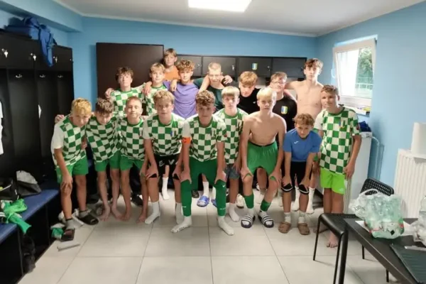 Trampkarze Włókniarza Kietrz rozbijają Unię Krapkowice 3:0